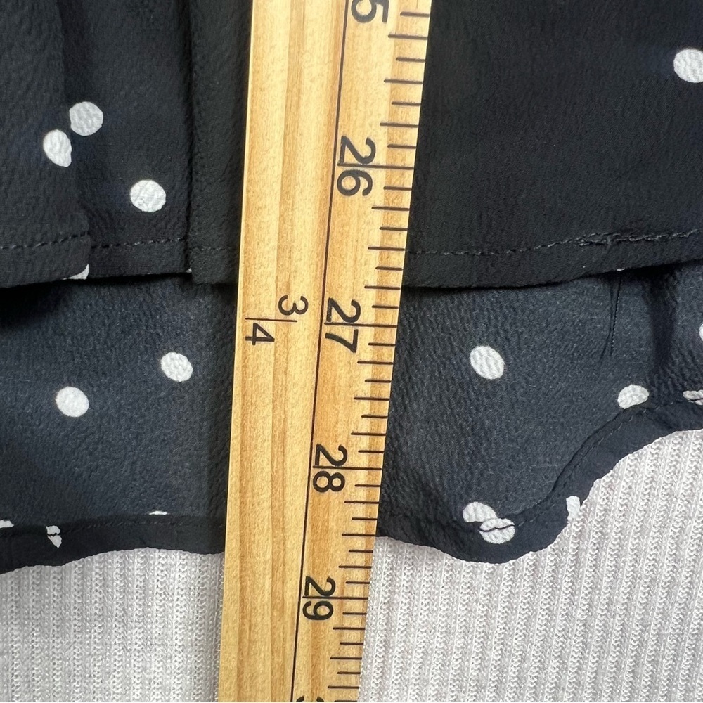 Vince Camuto NWT Popover Blouse Women’s Size Medium Polka Dot - Picture 10 of 10